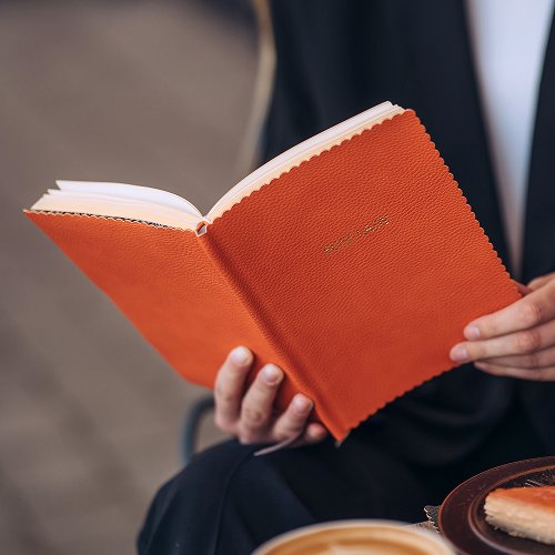 'BOSS LADY' | ORANGE